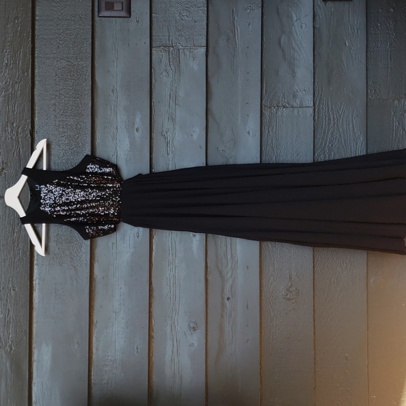 LULU'S Nothin' But Love Black Sequin Maxi Dress sz XS Women's - Picture 7 of 13